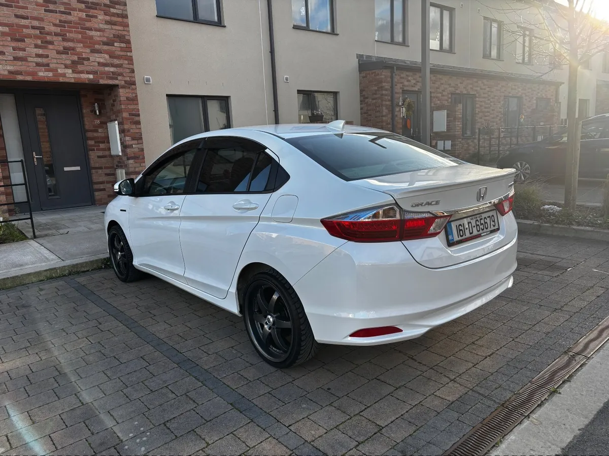 Honda Grace 2016 - Image 4