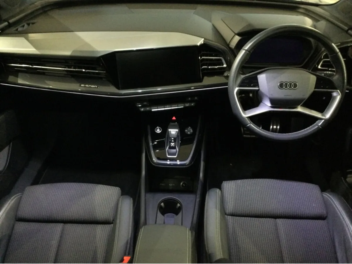 Audi Q4 e-tron E-TRON S LINE 45 - Image 2