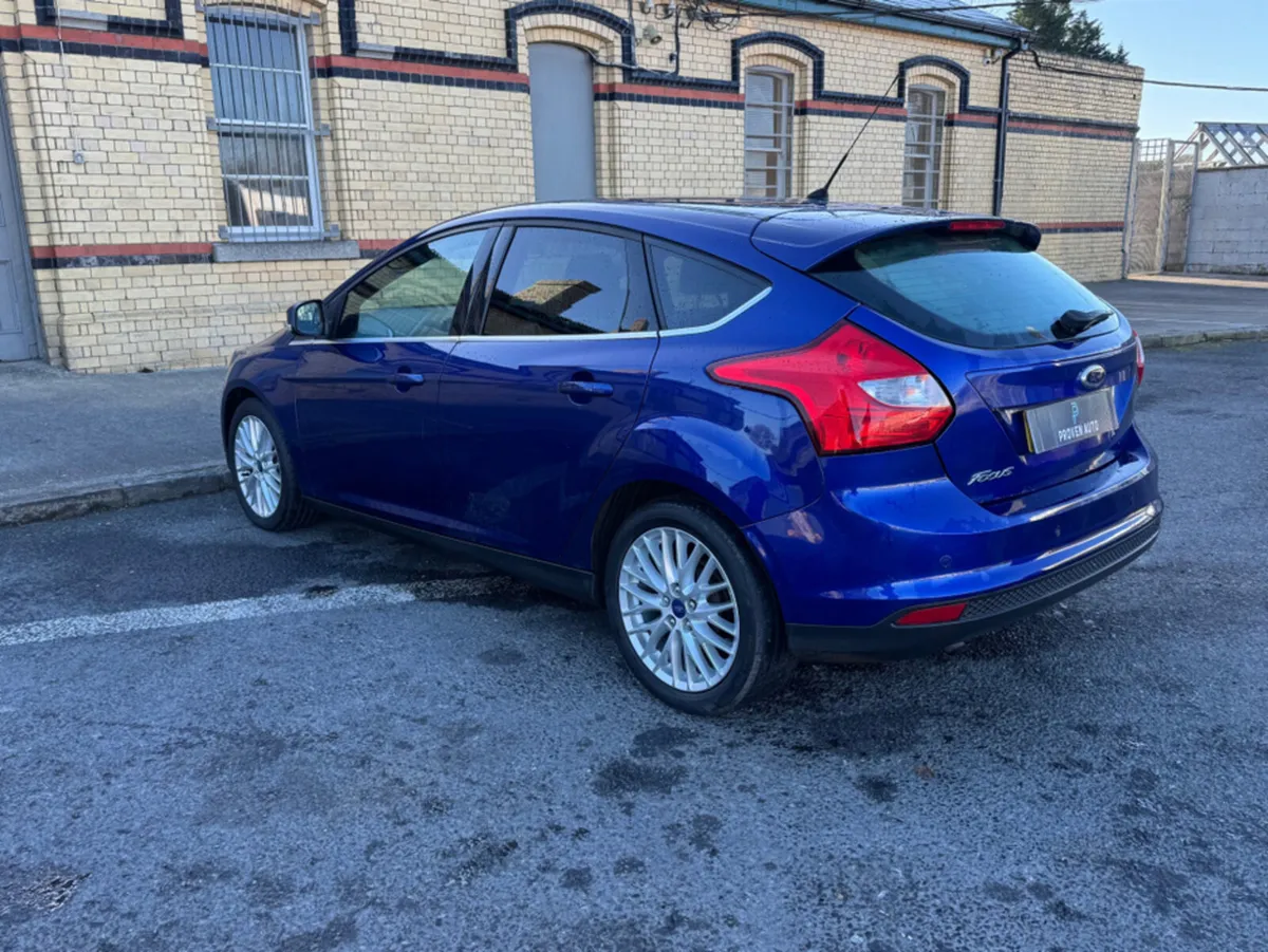 Ford Focus ZETEC TURBO 1.0 Ecoboost *1 YEAR UNLIMI - Image 4
