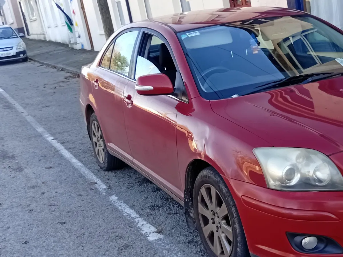 Toyota Avensis 2008 - Image 4