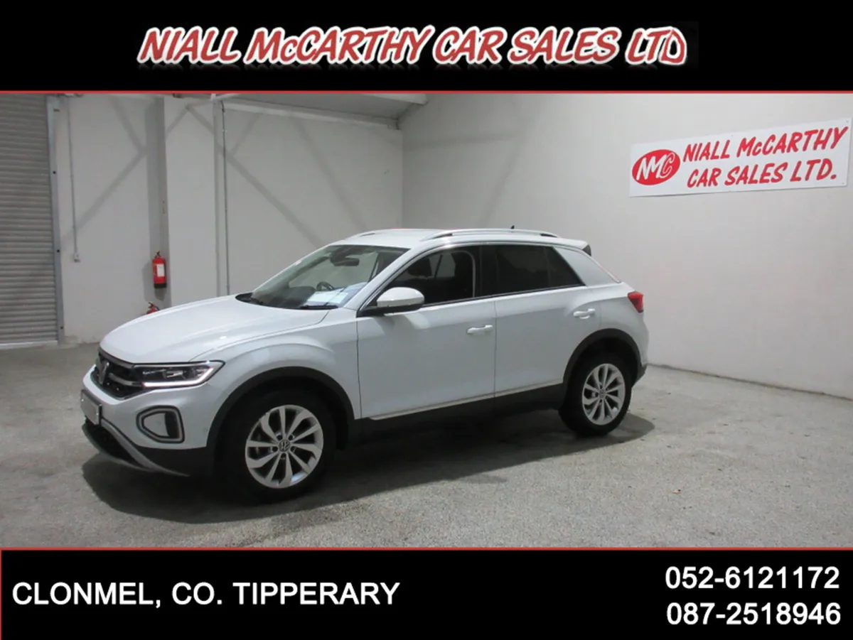 Volkswagen T-Roc STYLE 1.0 TSI HUGE SPEC - FINANCE - Image 3