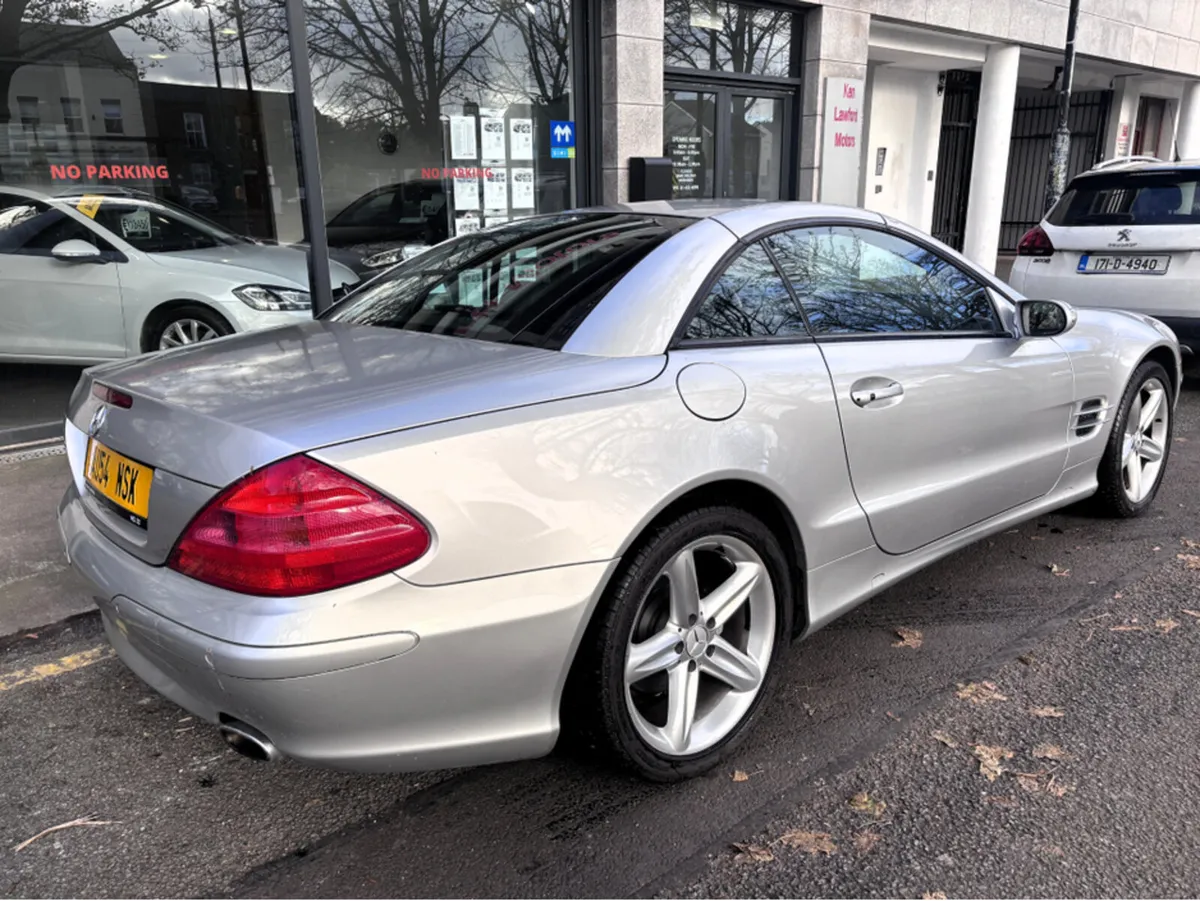 Mercedes-Benz SL-Class SL 500 LHD - Image 2