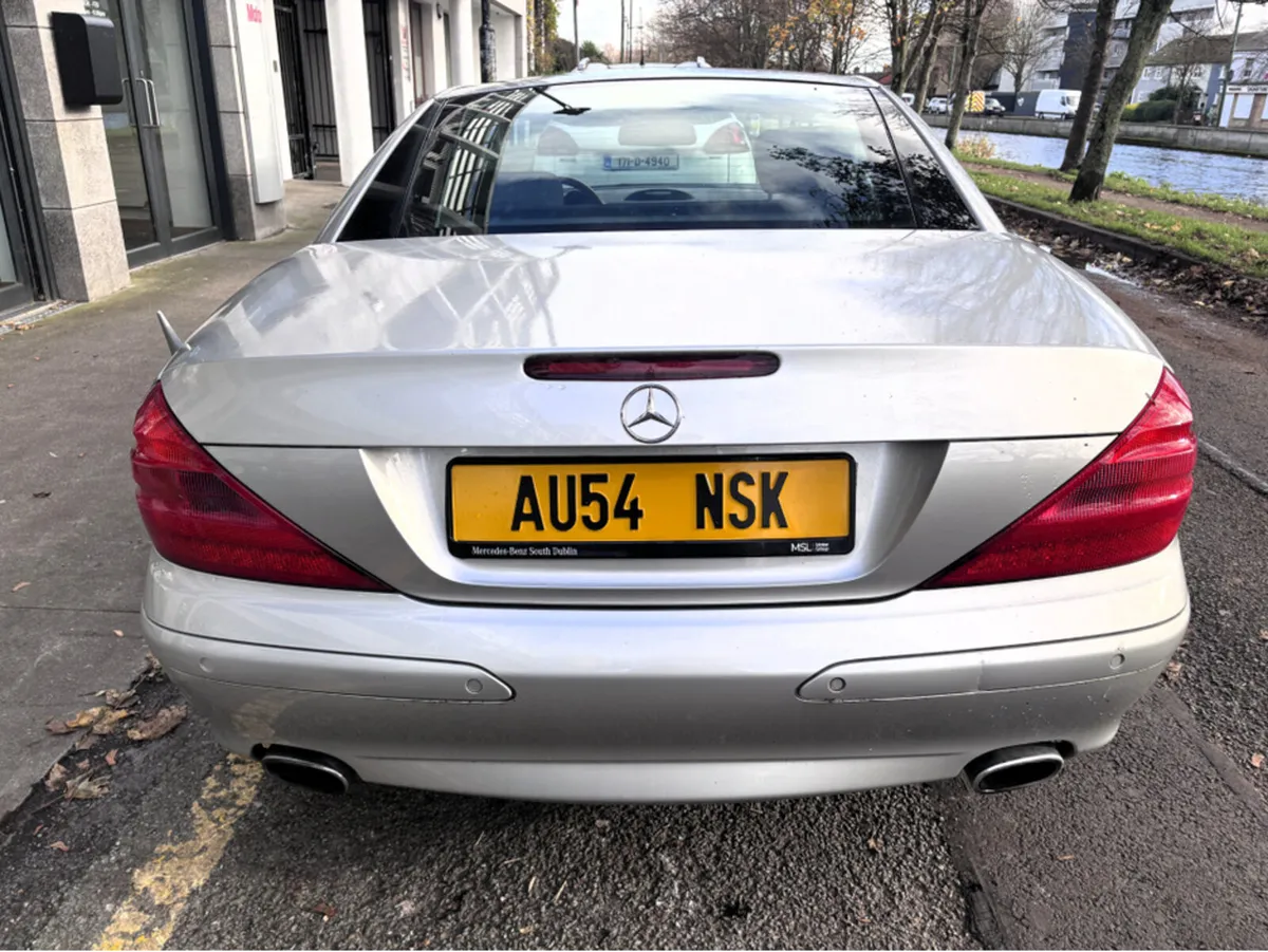 Mercedes-Benz SL-Class SL 500 LHD - Image 4