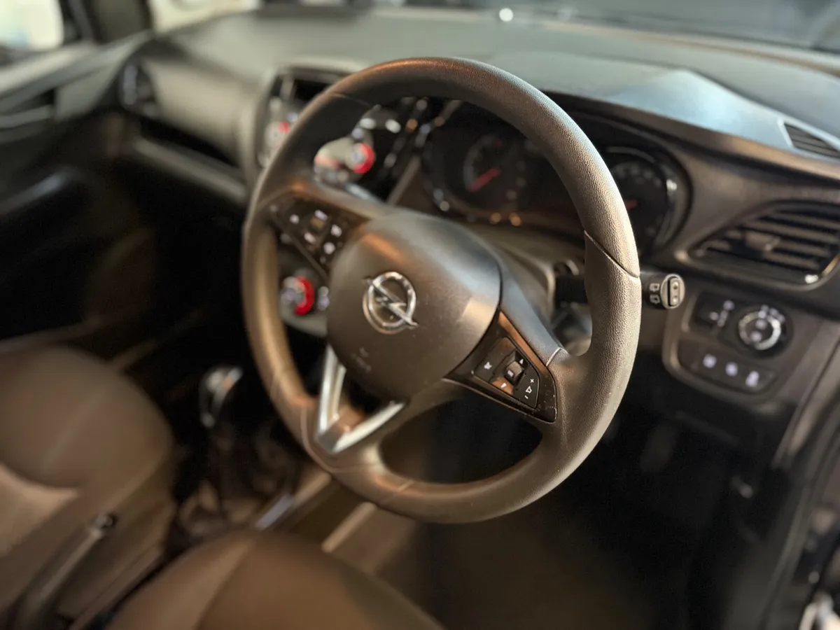 Opel Karl 2018. 1.0 Viva. Excite - Image 3