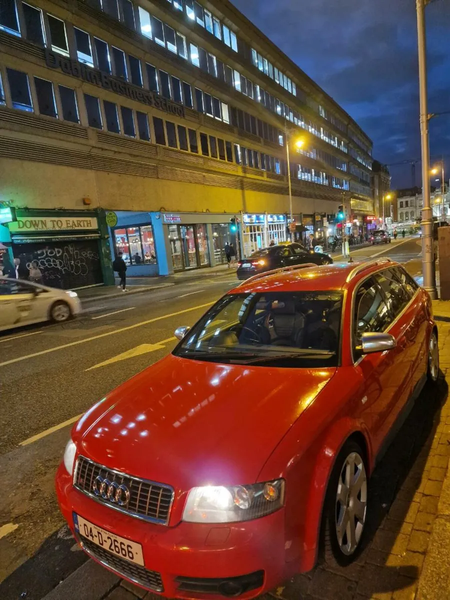 2004 Audi S4 4.2 V8 - Image 2