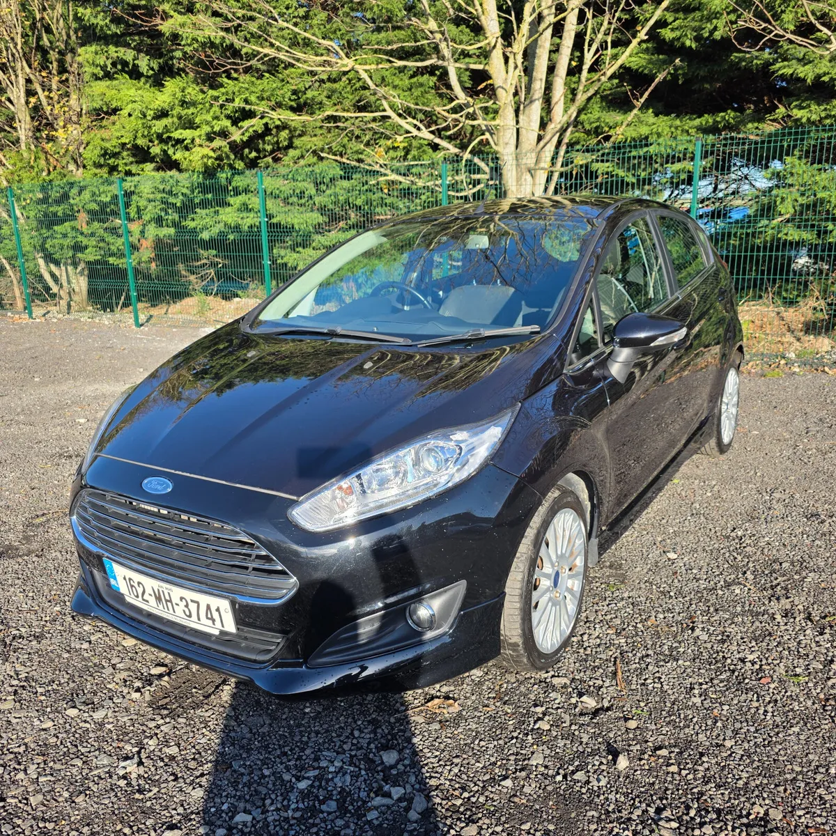 Ford Fiesta Automatic Petrol 2016 - Image 4