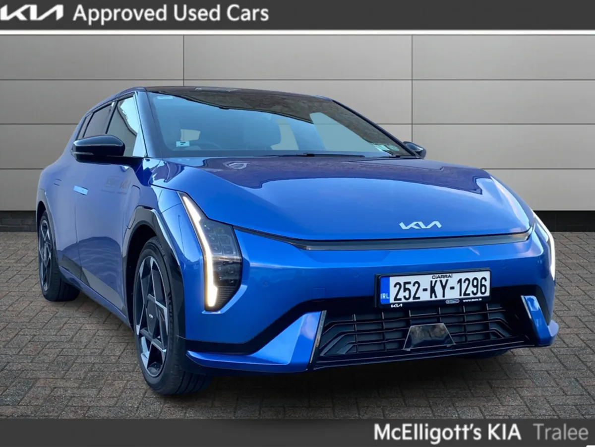 Kia EV4 5HB GT LINE LR 5DR AUTO - Image 1