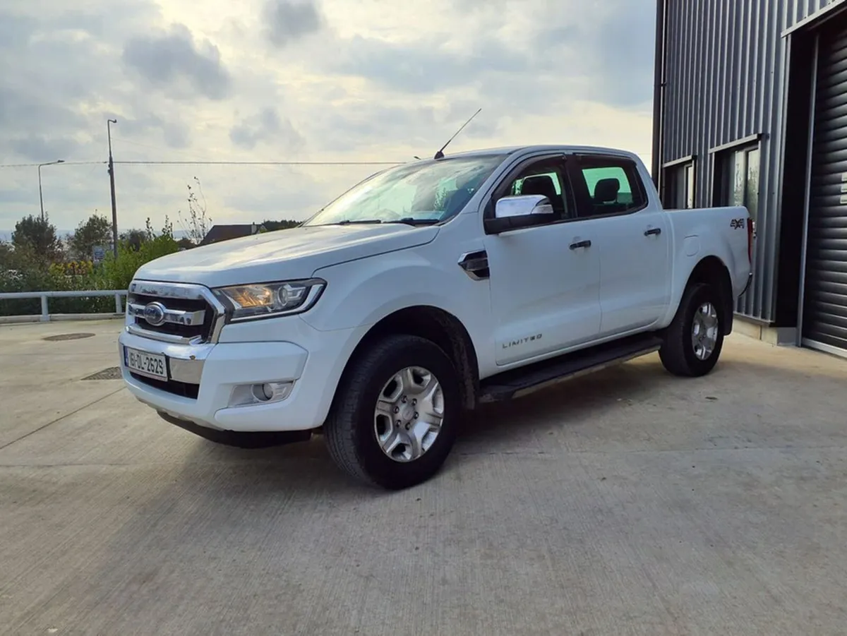 Ford Ranger Double Cab Limited 2.2 TDCi - Image 3