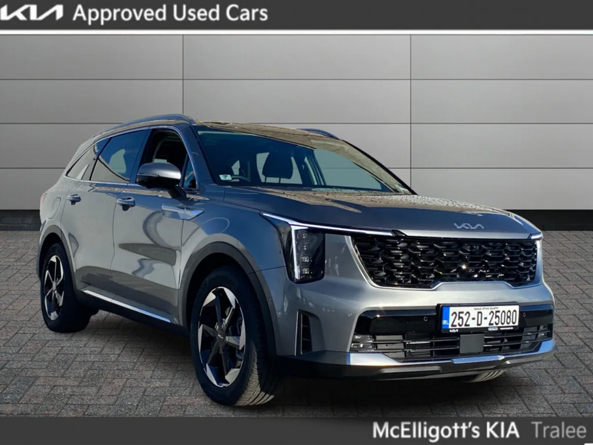 Kia Sorento PHEV PE SEM 5DR AUTO - Image 1