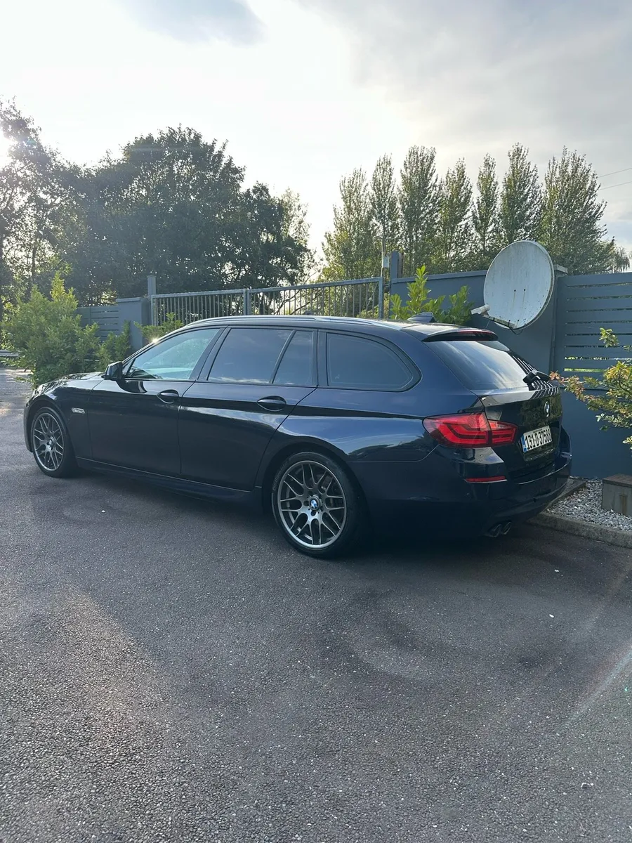 F11 bmw 520d msport - Image 2