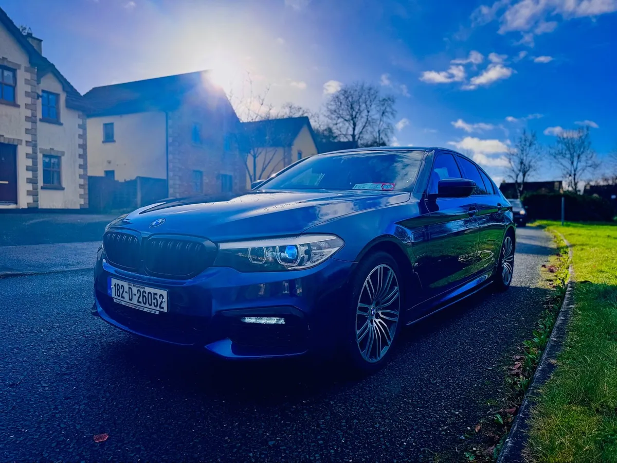 2018 BMW 5 Series Plug-In Hybrid M Sport – Drives - Image 3