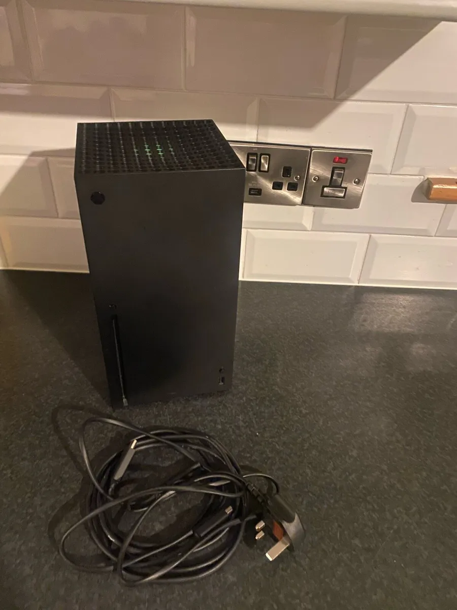 Xbox series x - Image 1