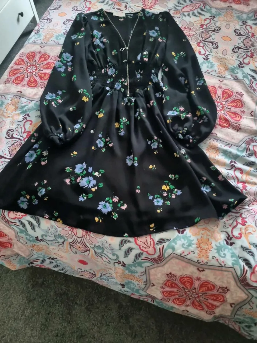 Womens clothes - Image 3