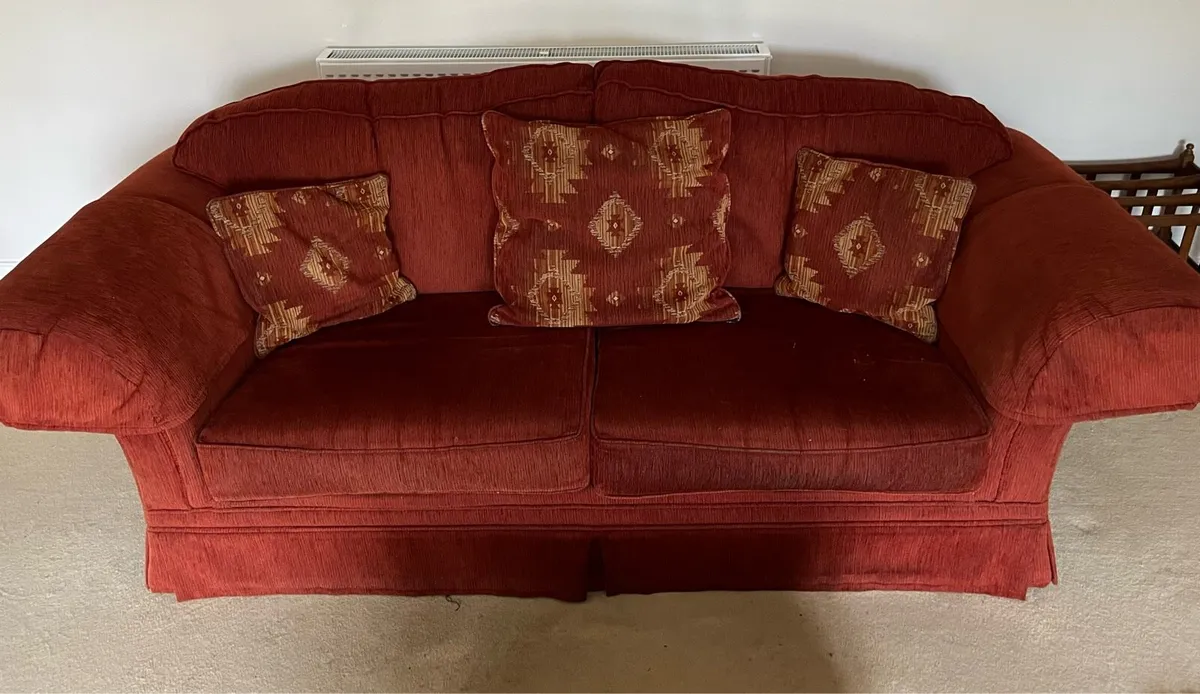 3 seater sofa & single chair - Image 1