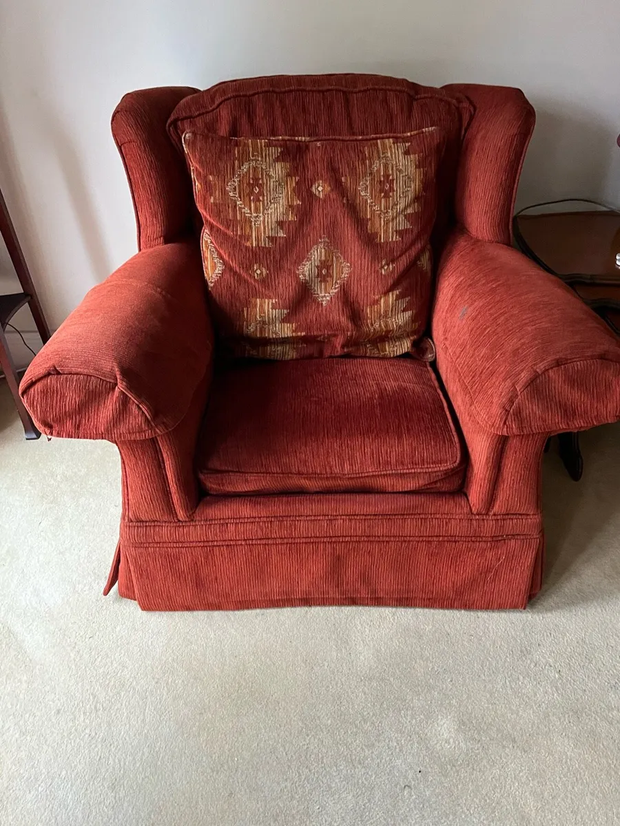 3 seater sofa & single chair - Image 2