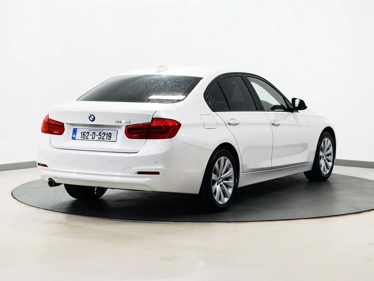 *114* 2016 BMW 3-Series 2.0 SE - Image 4