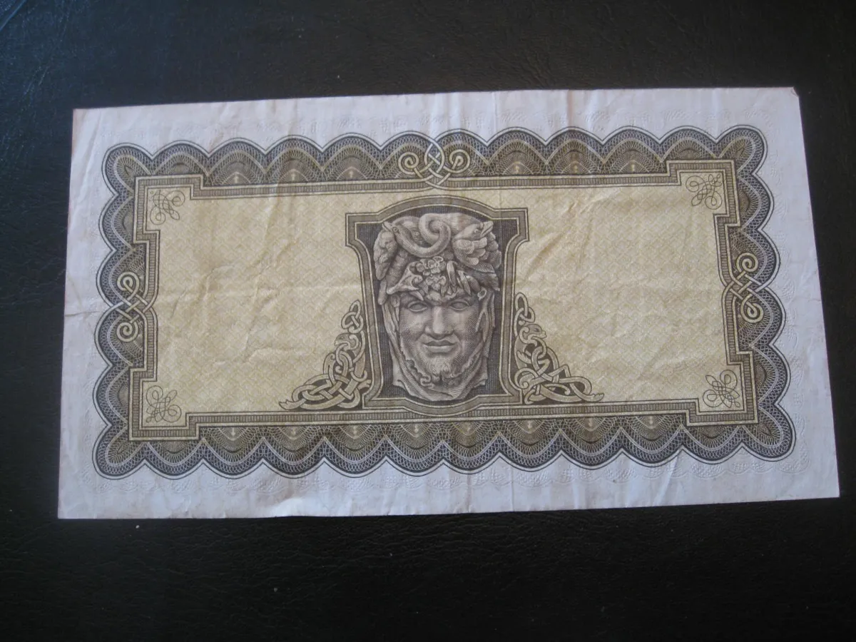 5 Pound Lavery Notes - 40 Euros Each - Image 4