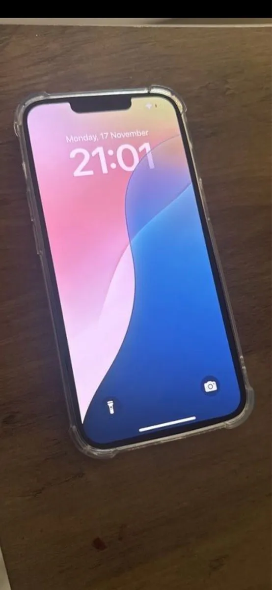 iPhone 13 - Image 1