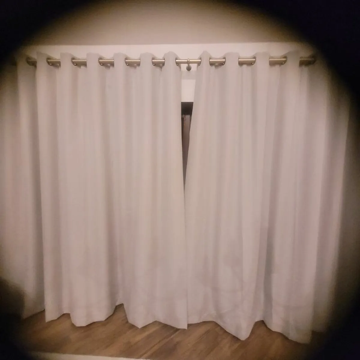 Pair of curtains - Image 1