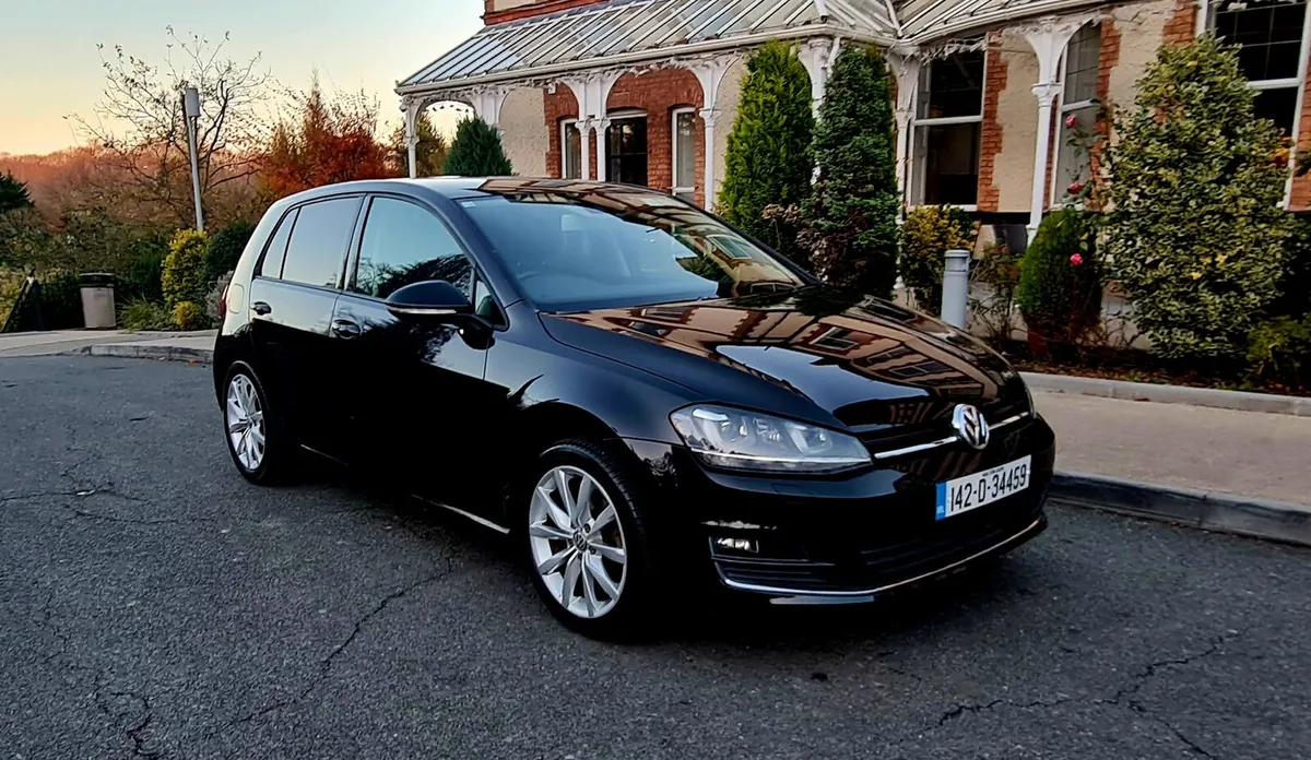 Immaculate VW Golf Highline (late 2014 model) - Image 3