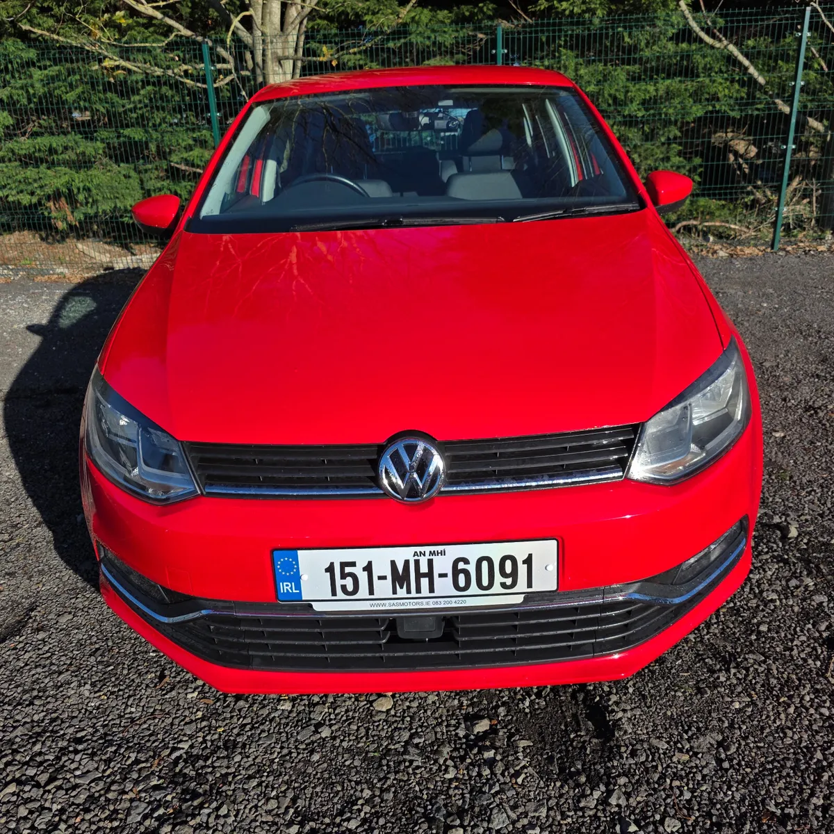Volkswagen Polo Automatic 2015 Low Miles - Image 3