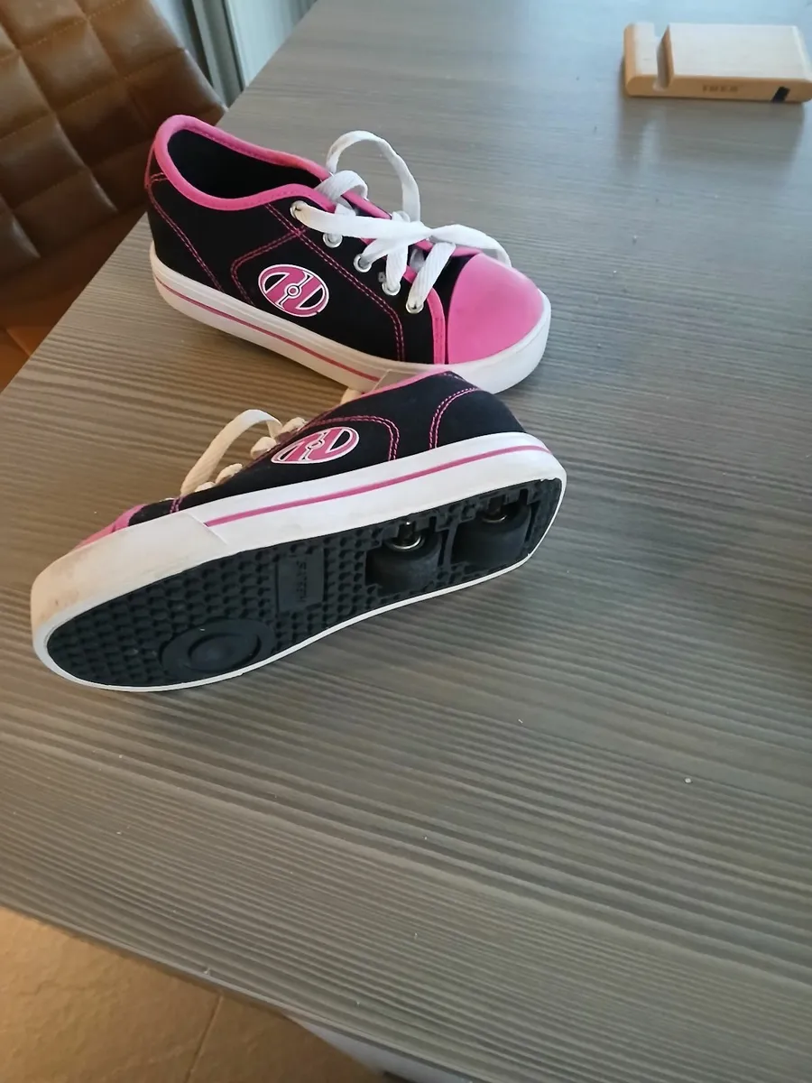 Heelys shoes - Image 3
