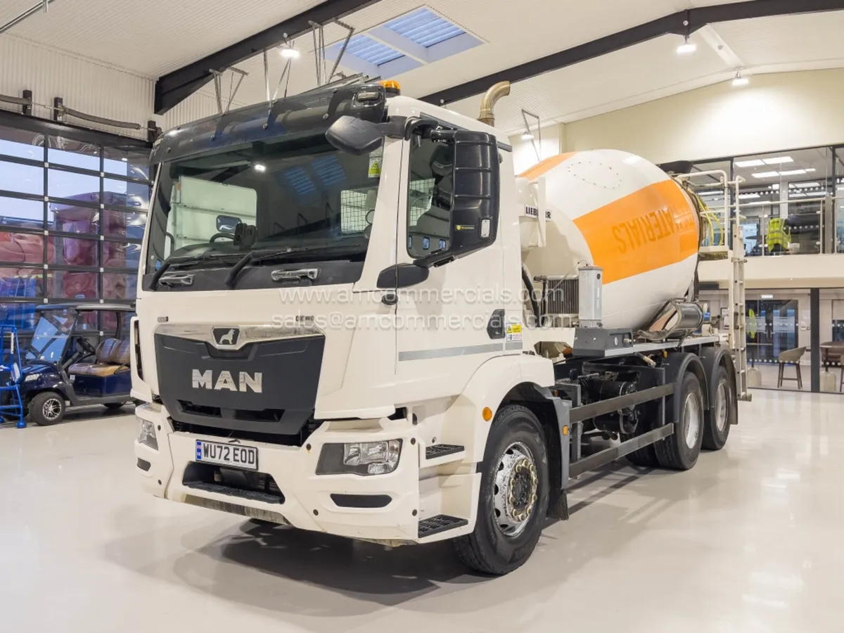 2022 (72) MAN TGM 26.320 CONCRETE MIXER - Image 3