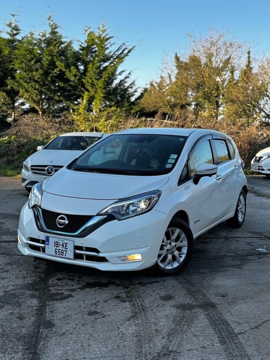 2018 NISSAN NOTE E-Power Leather Seats 360 42000KM - Image 4