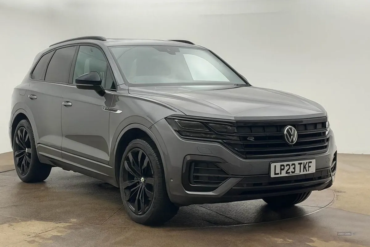 Volkswagen Touareg Diesel Estate - Image 1