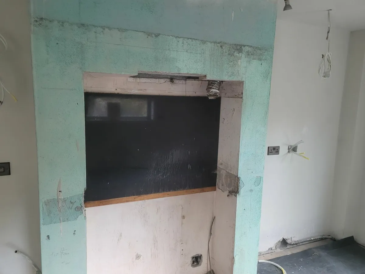 Marble kitchen counter top. - Image 1