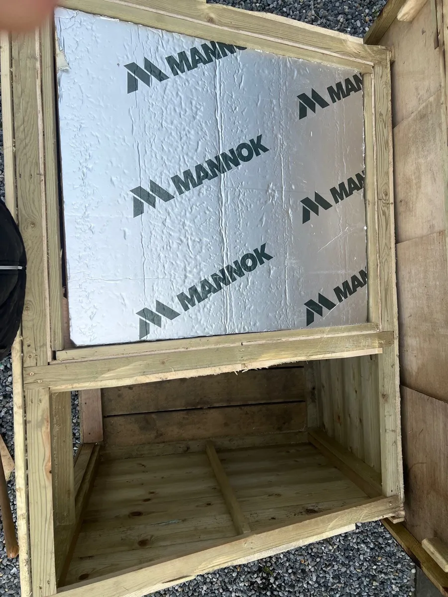 Dog houses - Image 3