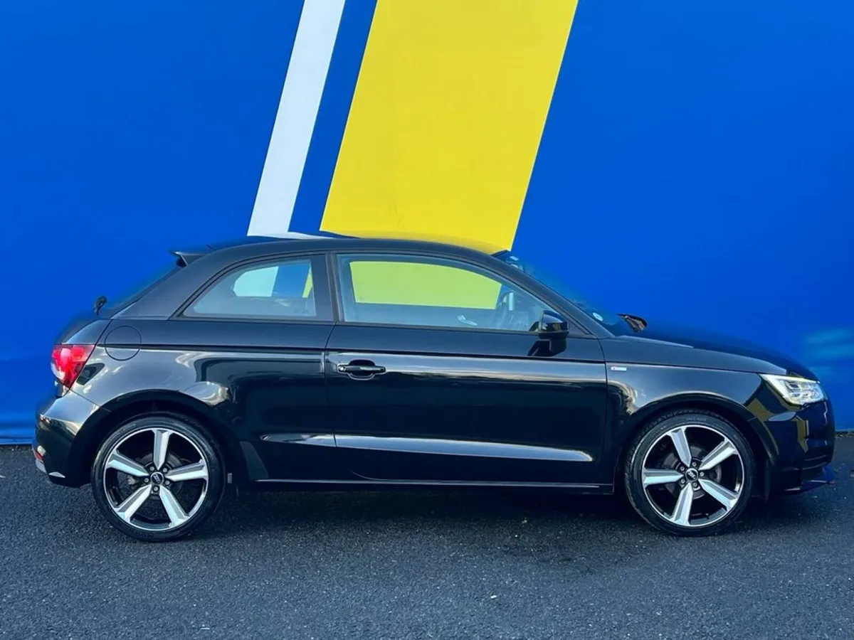 Audi A1 S-LINE PACK 1.0 TFSI // FULL SERVICE HISTO - Image 2