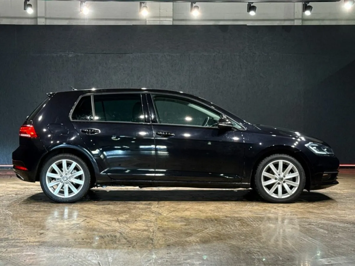 Volkswagen Golf 1.2L PETROL AUTOMATIC - CRUISE CON - Image 3