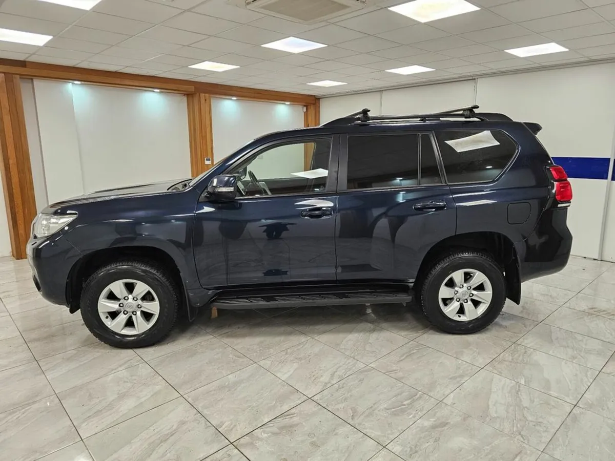 Toyota Land Cruiser Land CRU Land Cruiser LWB Comm - Image 2