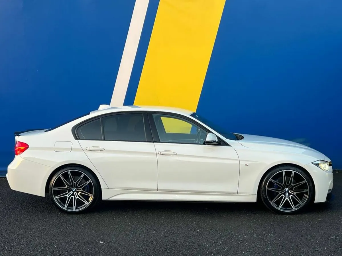 BMW 3-Series 320d M-SPORT COMPETITION // NEW 20" M - Image 2