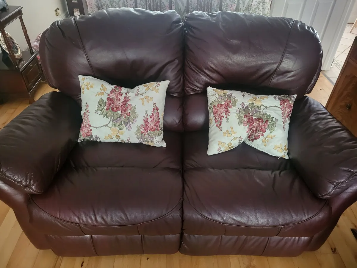 Recliner sofas - Image 1