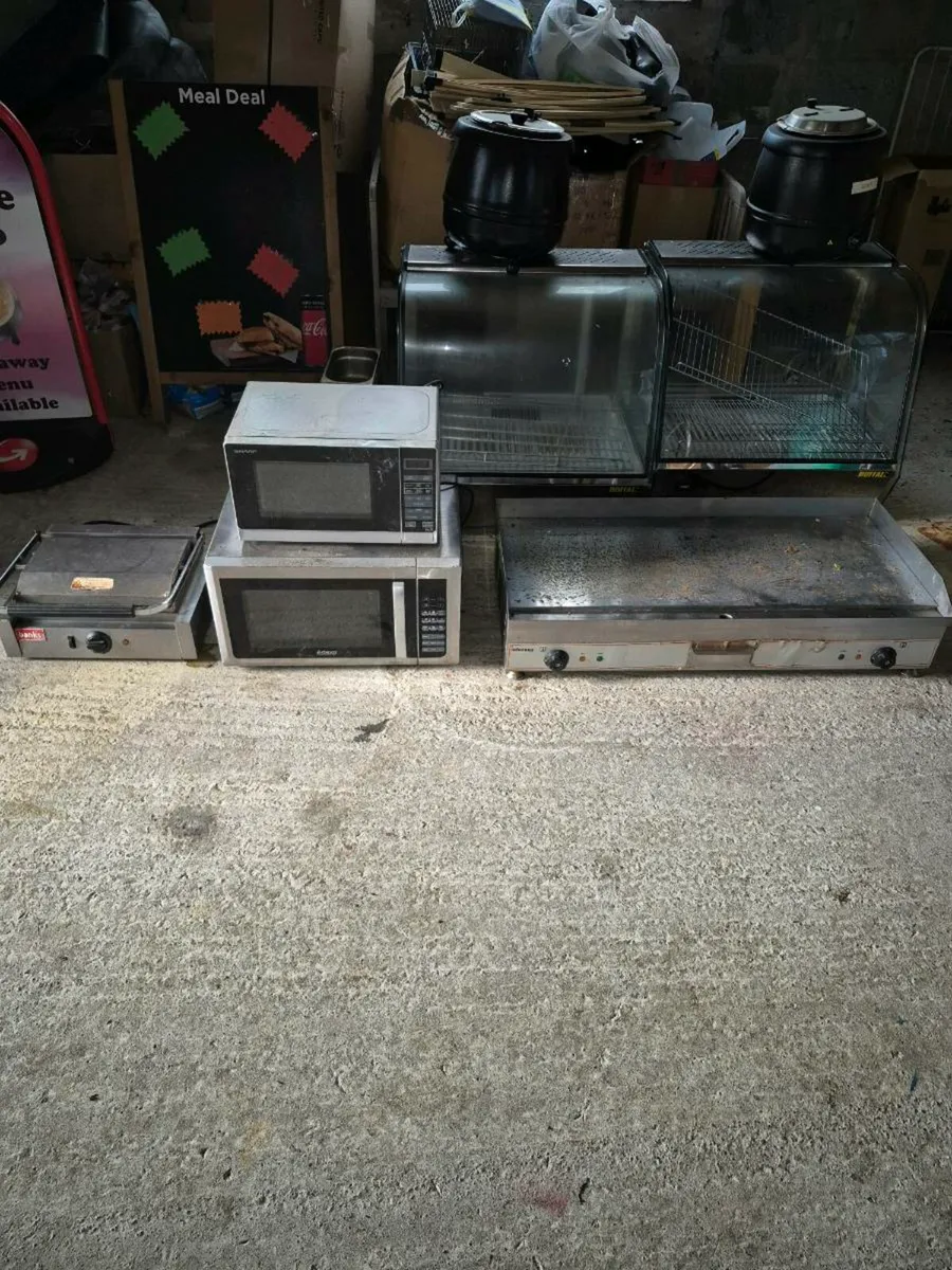 Kitchen appliances - Image 1