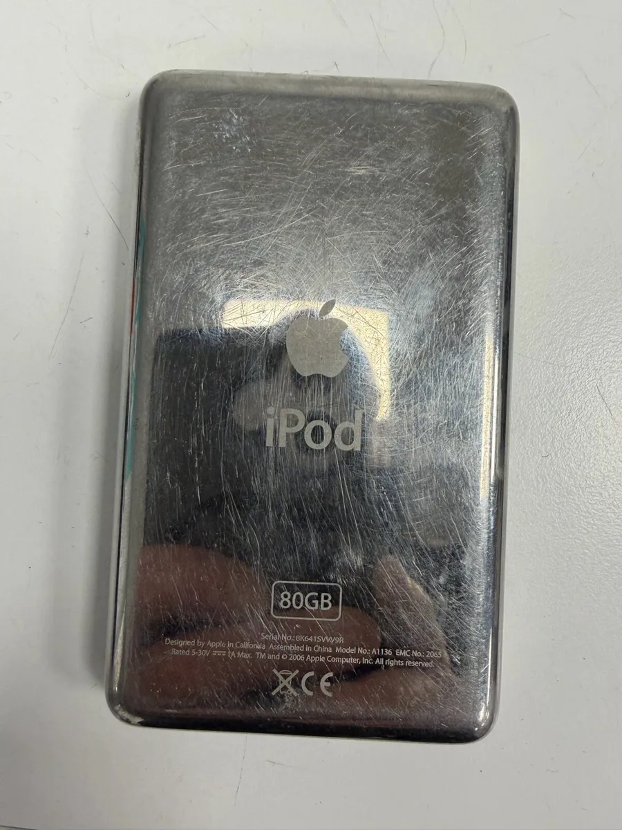 iPod classic - Image 2