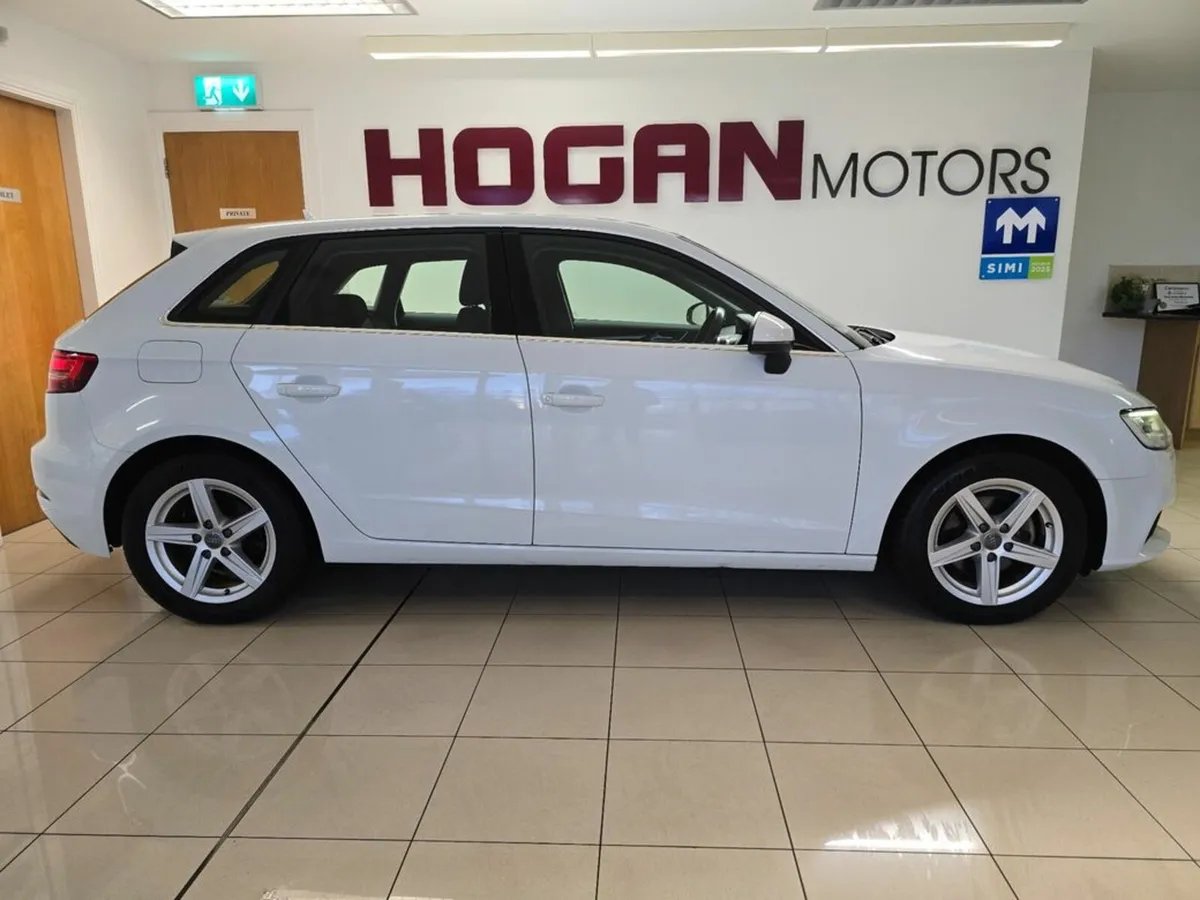 Audi A3 Sportback 1.4TFSI 5Dr Automatic - Image 3