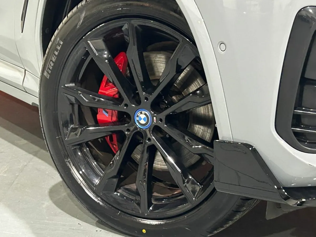 BMW X3 XDRIVE30E M SPORT #43 - Image 3