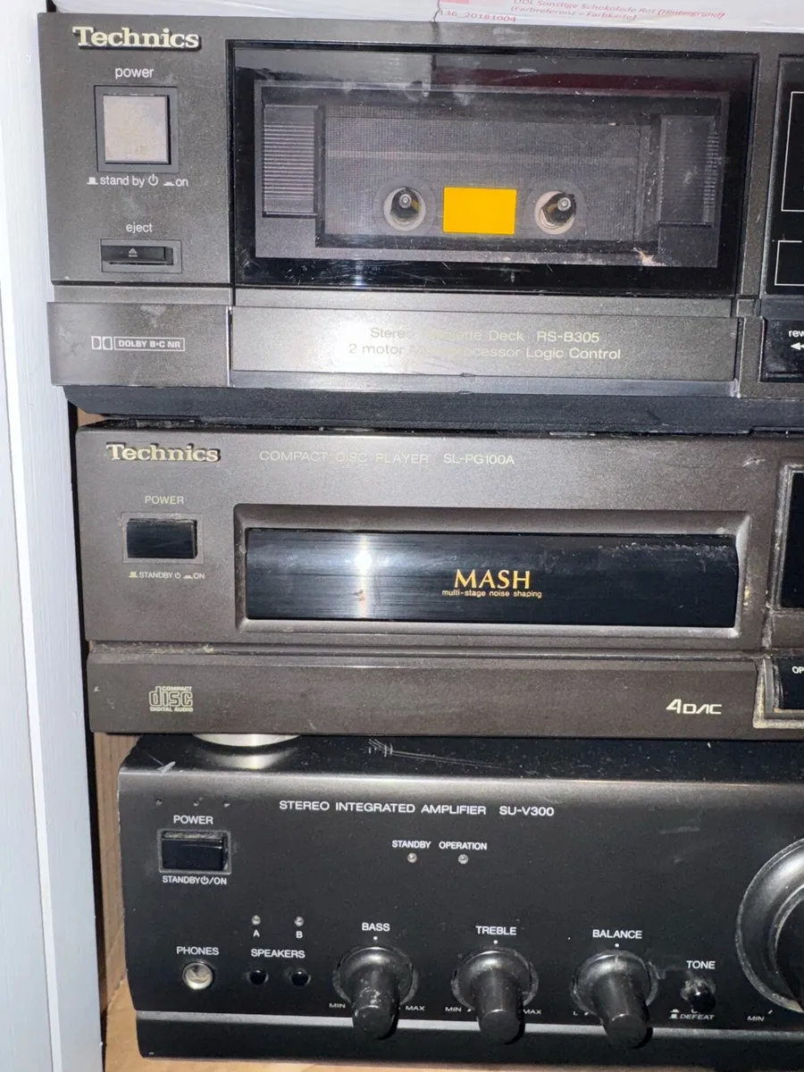 Technics Hi-Fi ( stuck on standby) hence cheap !! - Image 1