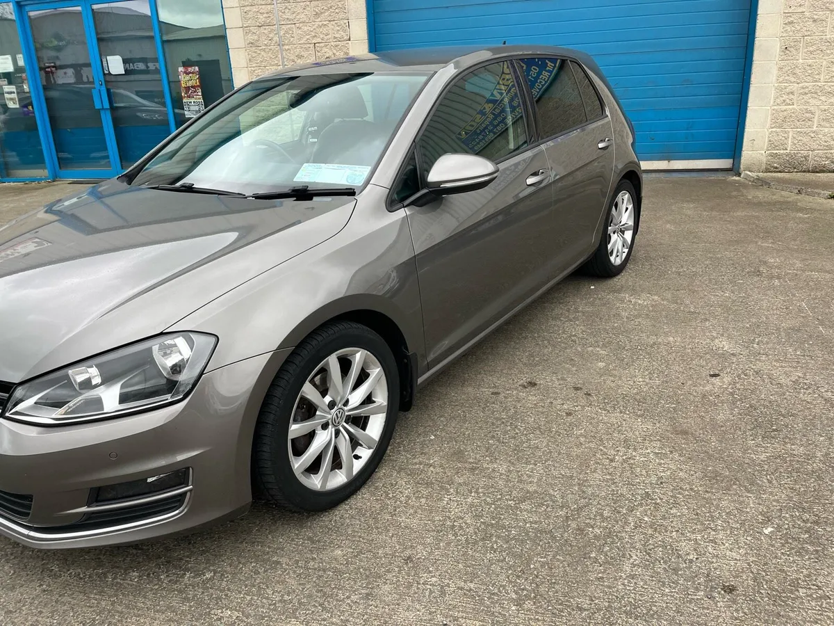 Volkswagen Golf - Image 2