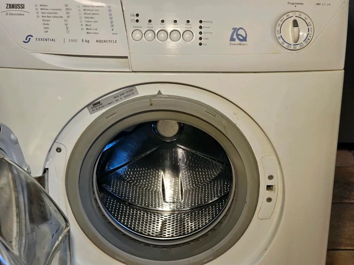 Washing machine - Image 2