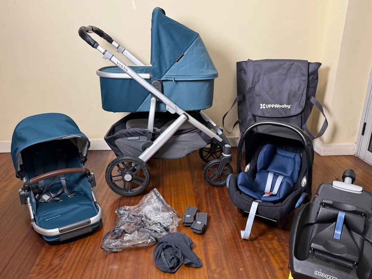 Like NEW Uppababy VistaV2 Finn car seat&isofix - Image 1