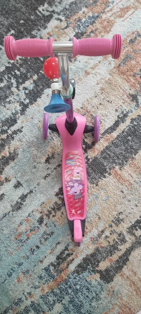 Peppa Pig Teddy & Scooter Bundle - Image 2