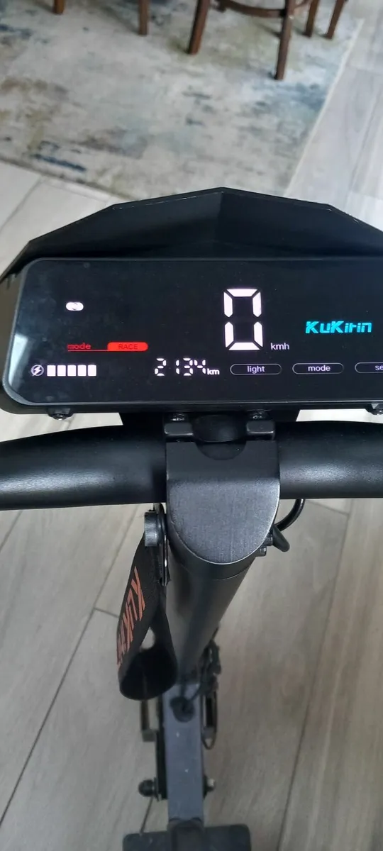 kukirin G2 scooter 9 months old - Image 1