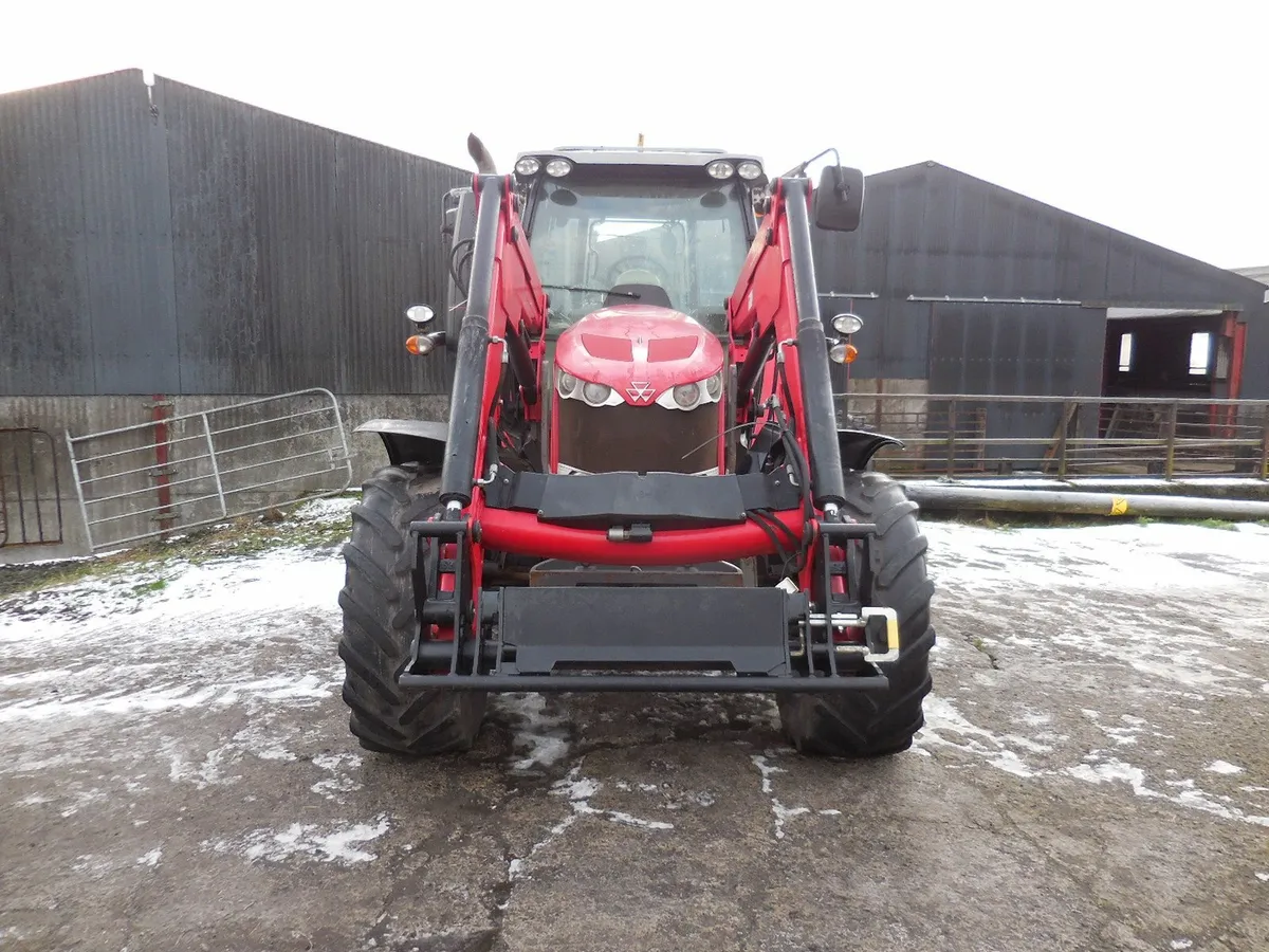 2015 MASSEY FERGUSON 6616 AND LOADER - Image 4