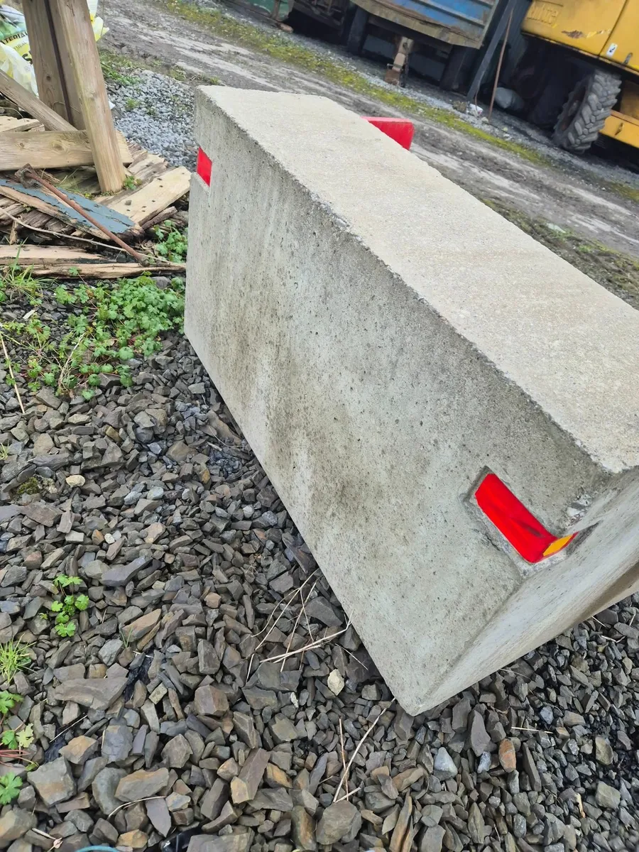 750kg weight block - Image 2