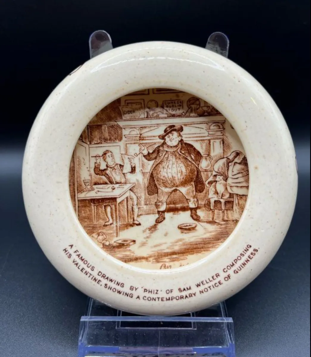 Guinness advertising ashtrays - Image 2