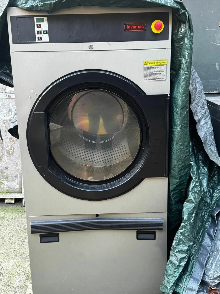 Lavamac LS300 Commercial Gas Dryer – 19.5 kW - Image 1